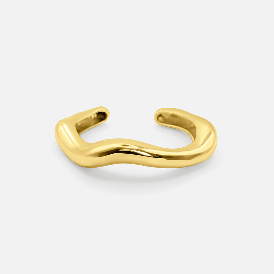 Elegant Open Gold Bracelet – Stylish Accent for Your Look