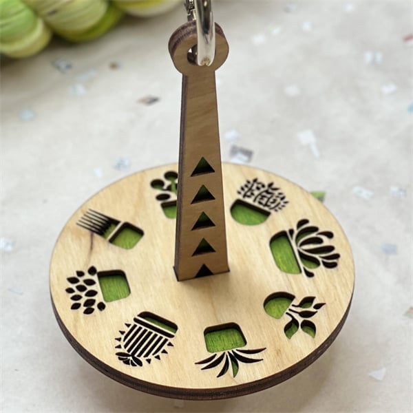 FiberDock™ Tangle Free Knitting