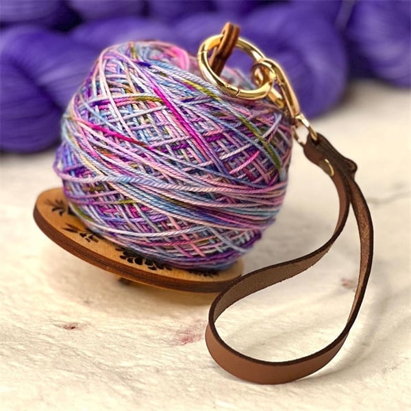 FiberDock™ Tangle Free Knitting