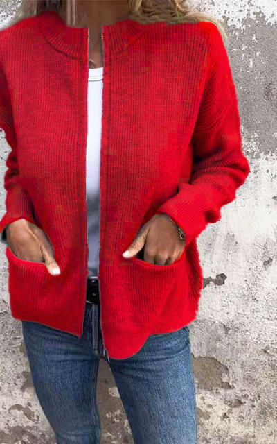 Yasmen™ Lightweight Fashion Warmth