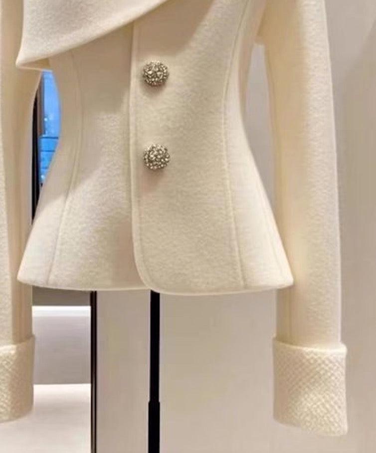 Carmel™ Command Attention Instantly