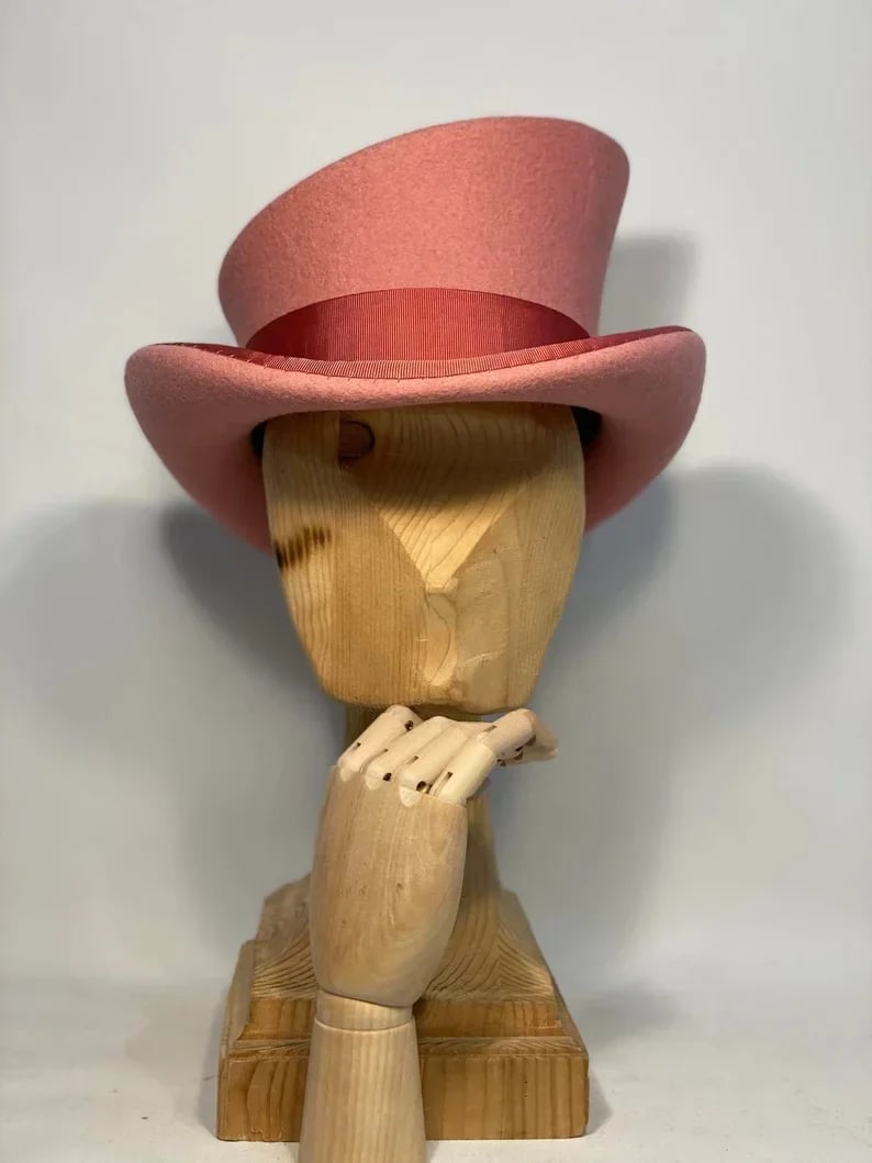 TwistHat™ Unforgettable Style Impact