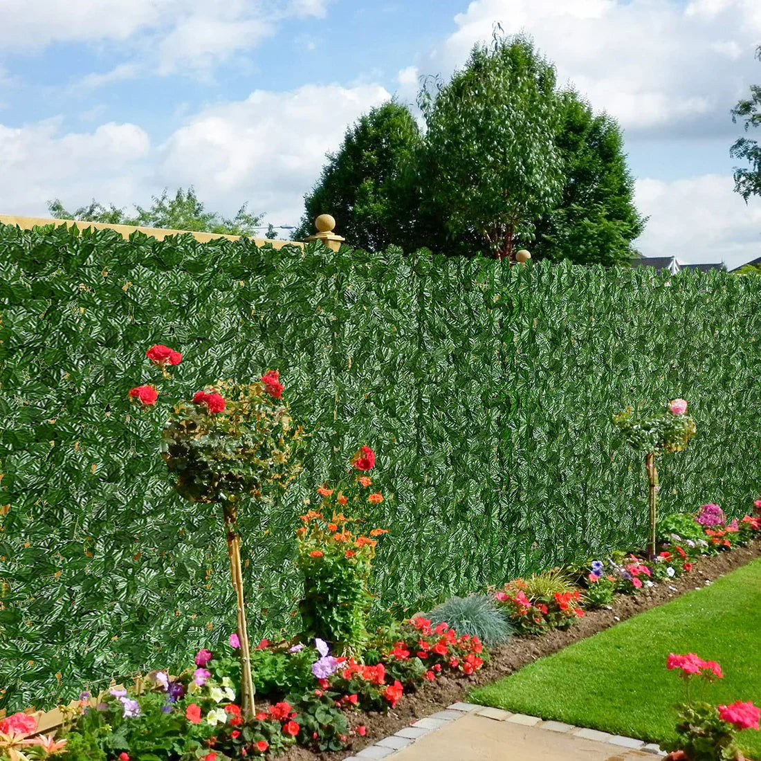 GreenBarrier™ Attractive Garden Privacy