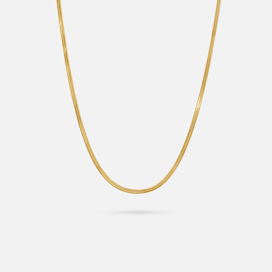 Golden Structured Necklace – A Stylish Statement for Your Look