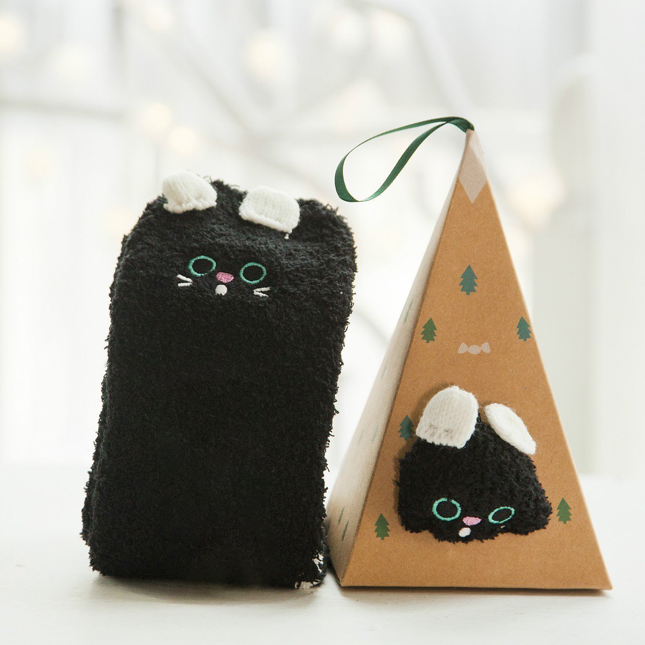 MerryFeet™ Snug Festive Wear