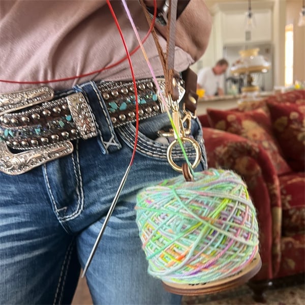 FiberDock™ Tangle Free Knitting