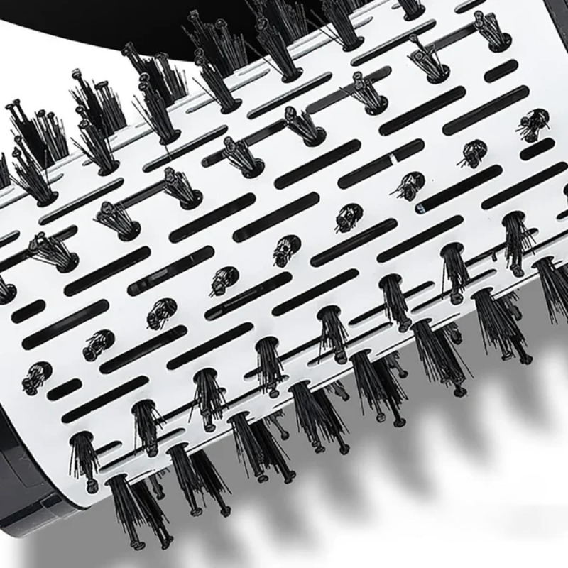 GlamBreeze™ Frizz-Free Styling