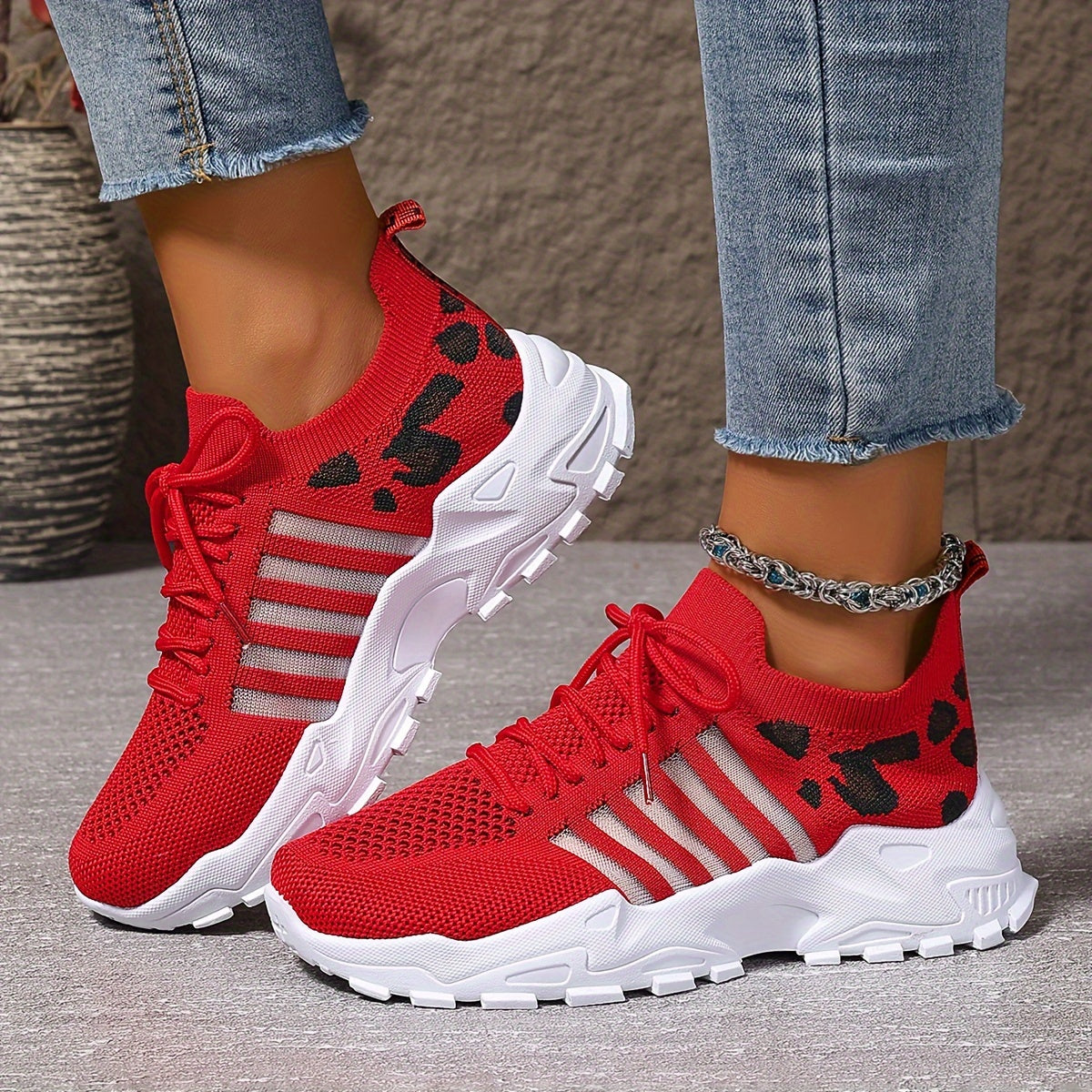 ComfortKicks™ Relieves Foot Pressure