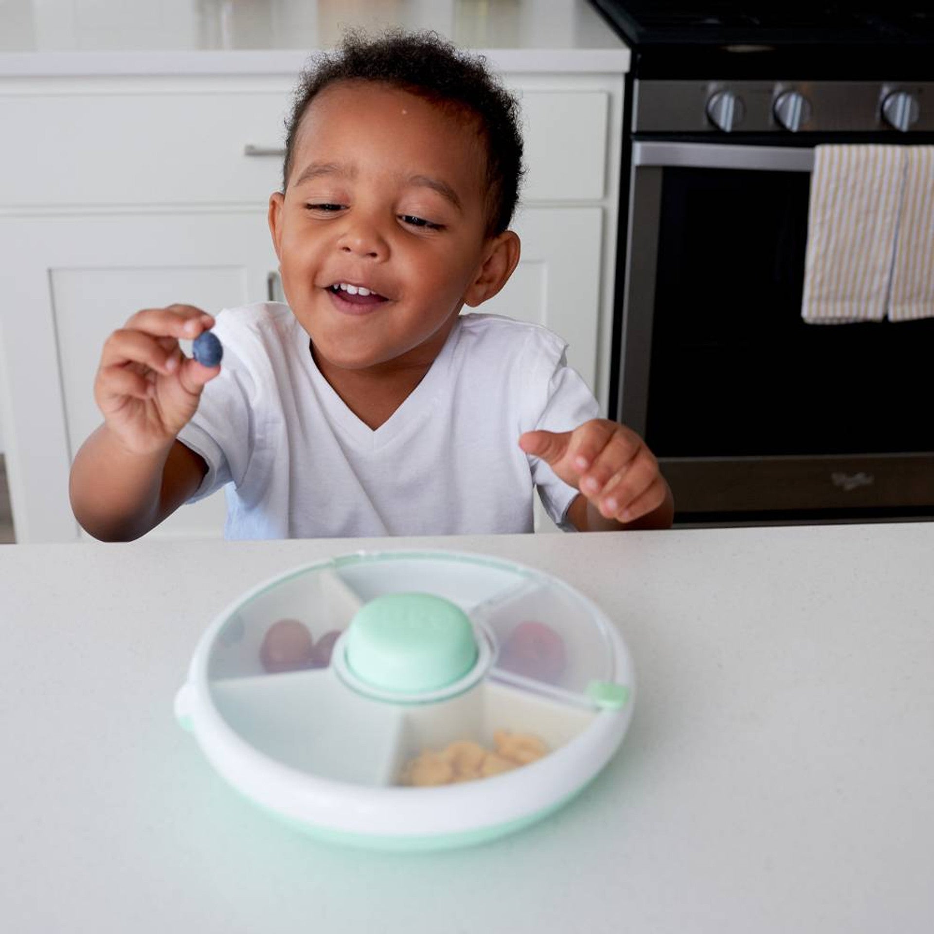 YumSpinner™ Playful Snack Buddy