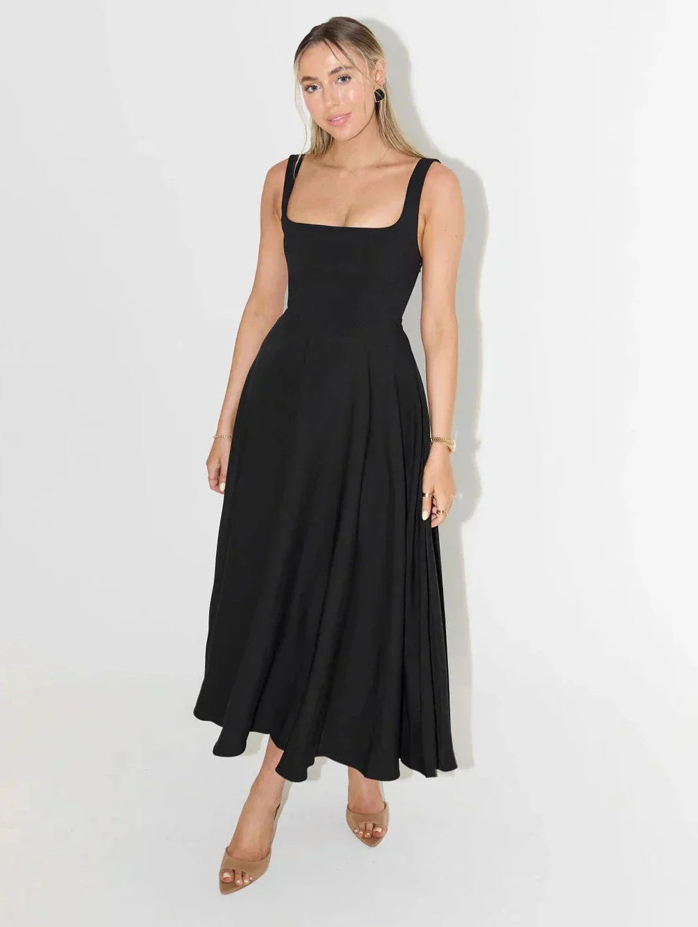 Delilah™ Figure-Flattering Dress