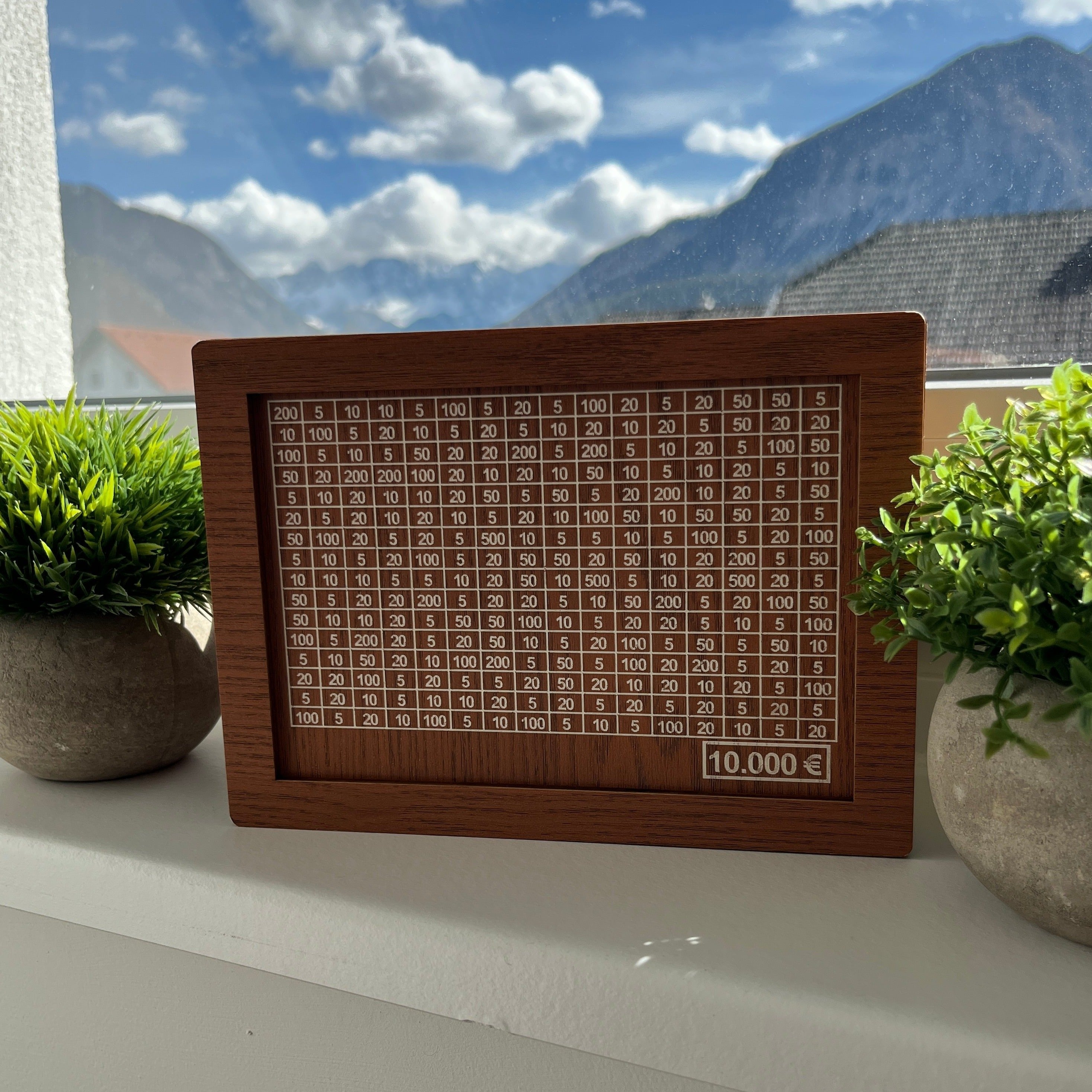 CashNest™ Motivated Savings Tracker