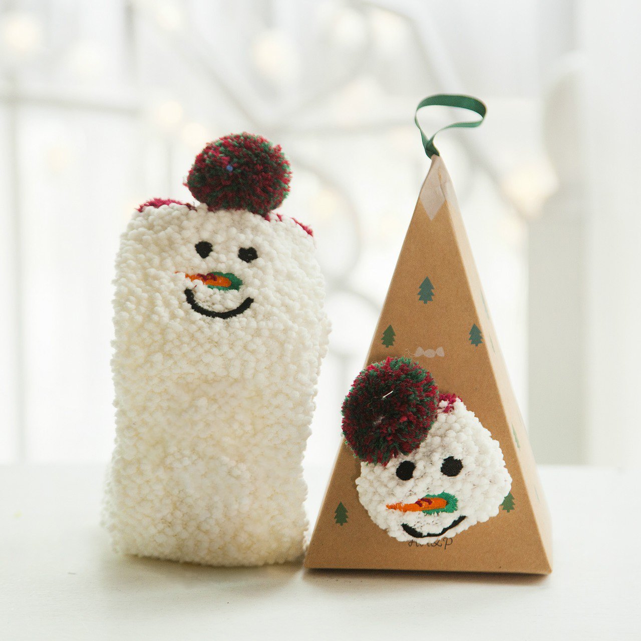 MerryFeet™ Snug Festive Wear