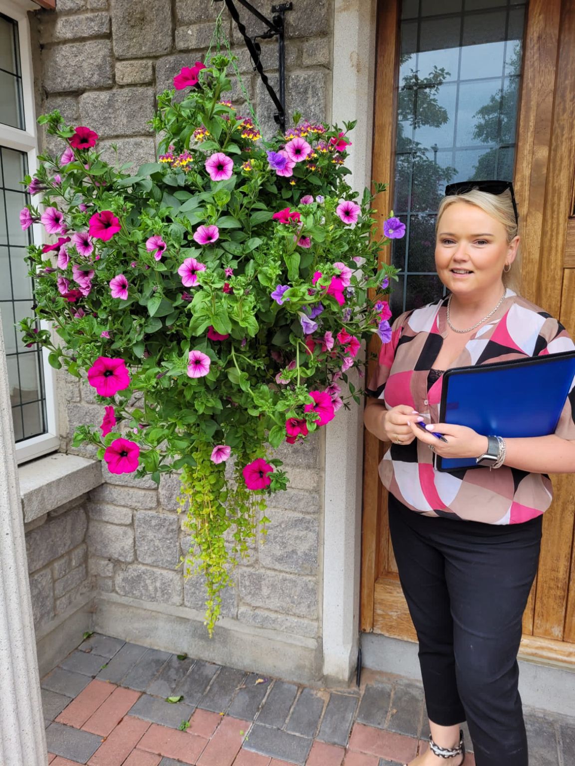 BloomGlory™ Lifelike Morning Blooms