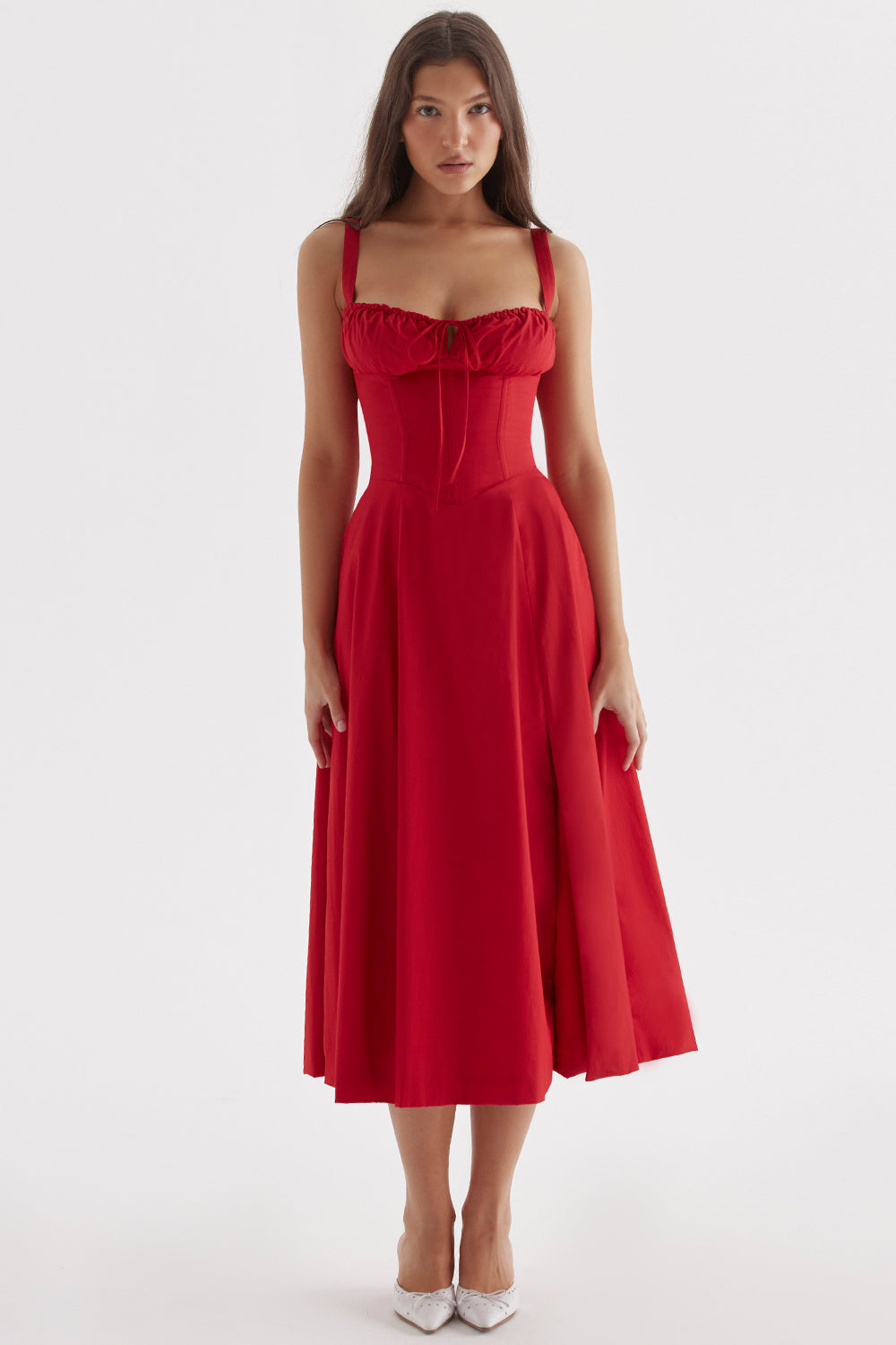Soleil™ Flattering Flowing Silhouette