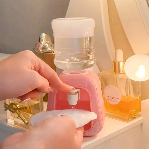 CleanStream™ Mess-Free Makeup Removal