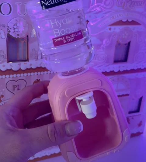 CleanStream™ Mess-Free Makeup Removal