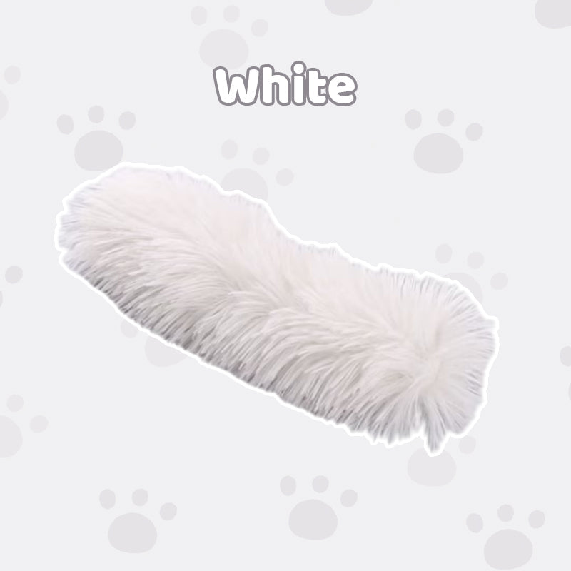 TailTease™ Engages Playful Curiosity