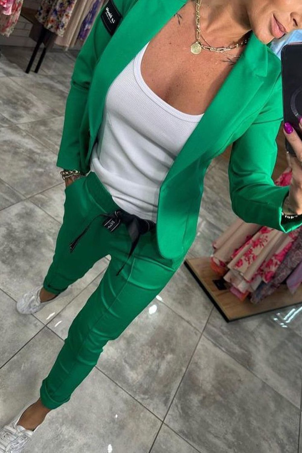 Neveah™ Effortlessly Put Together