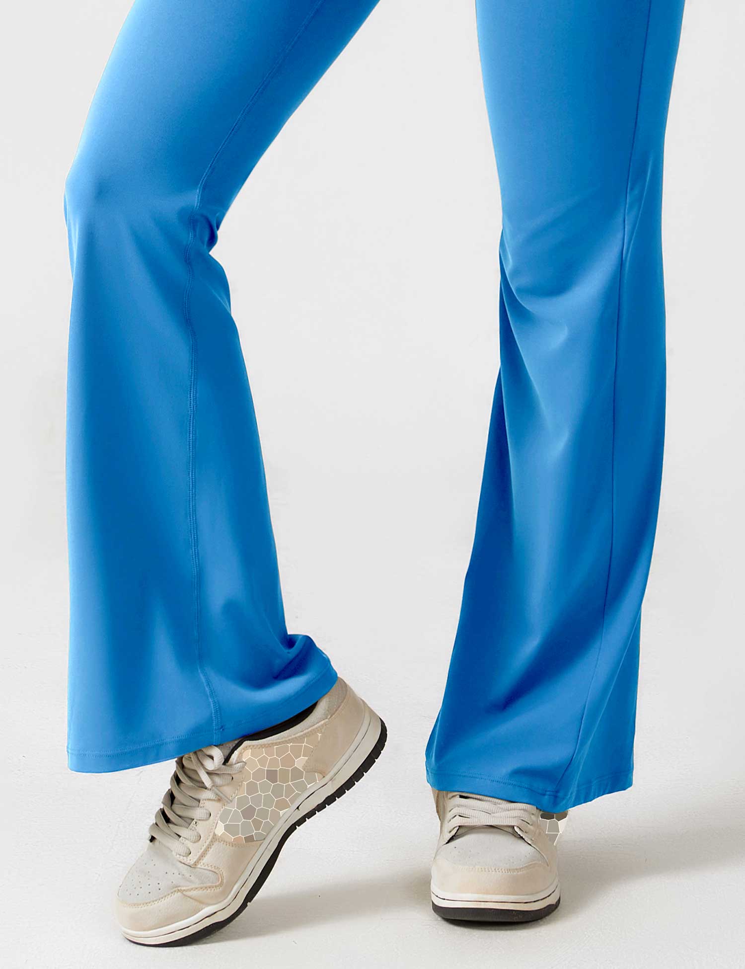 Aizza™ Flaunt With Confidence