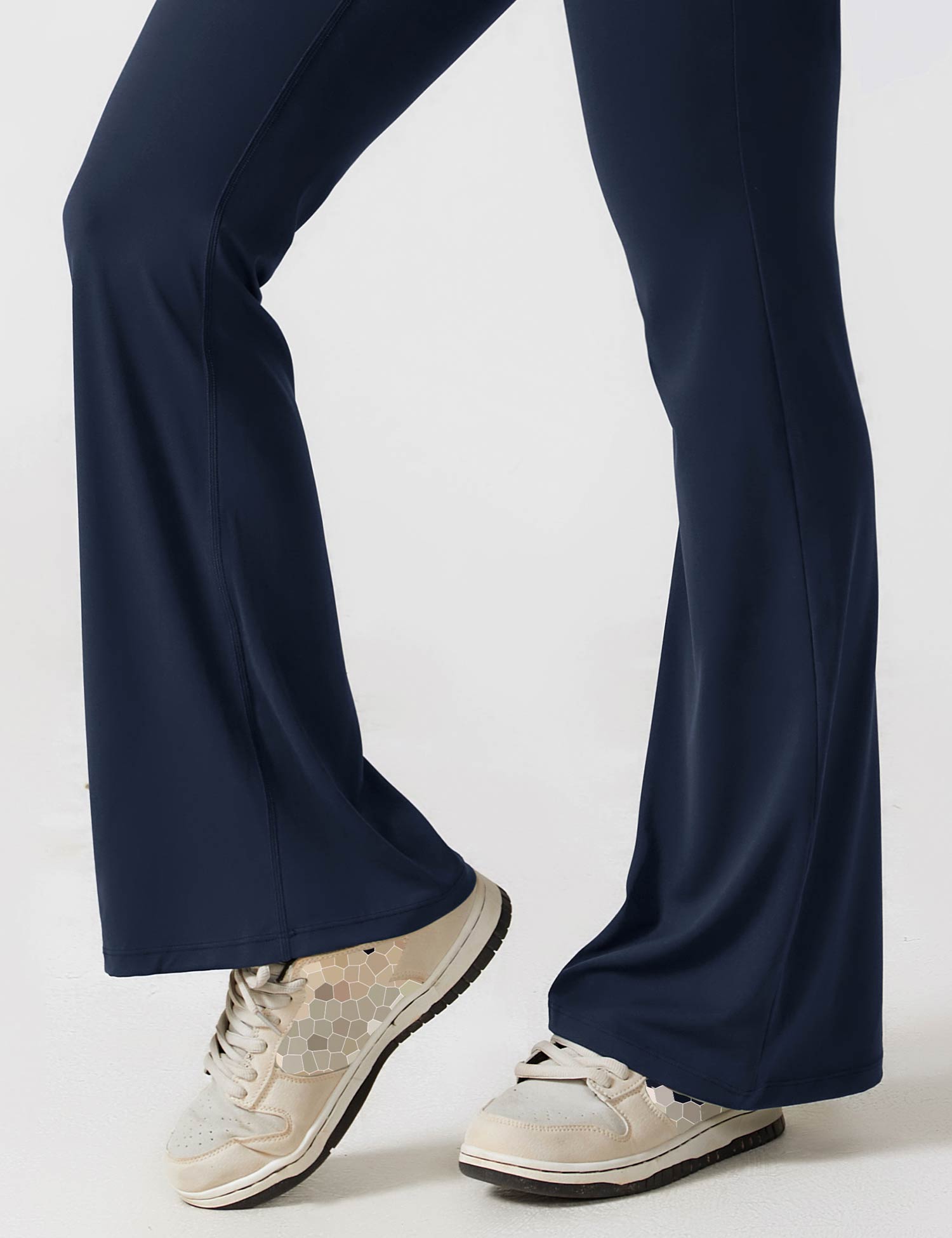 Aizza™ Flaunt With Confidence