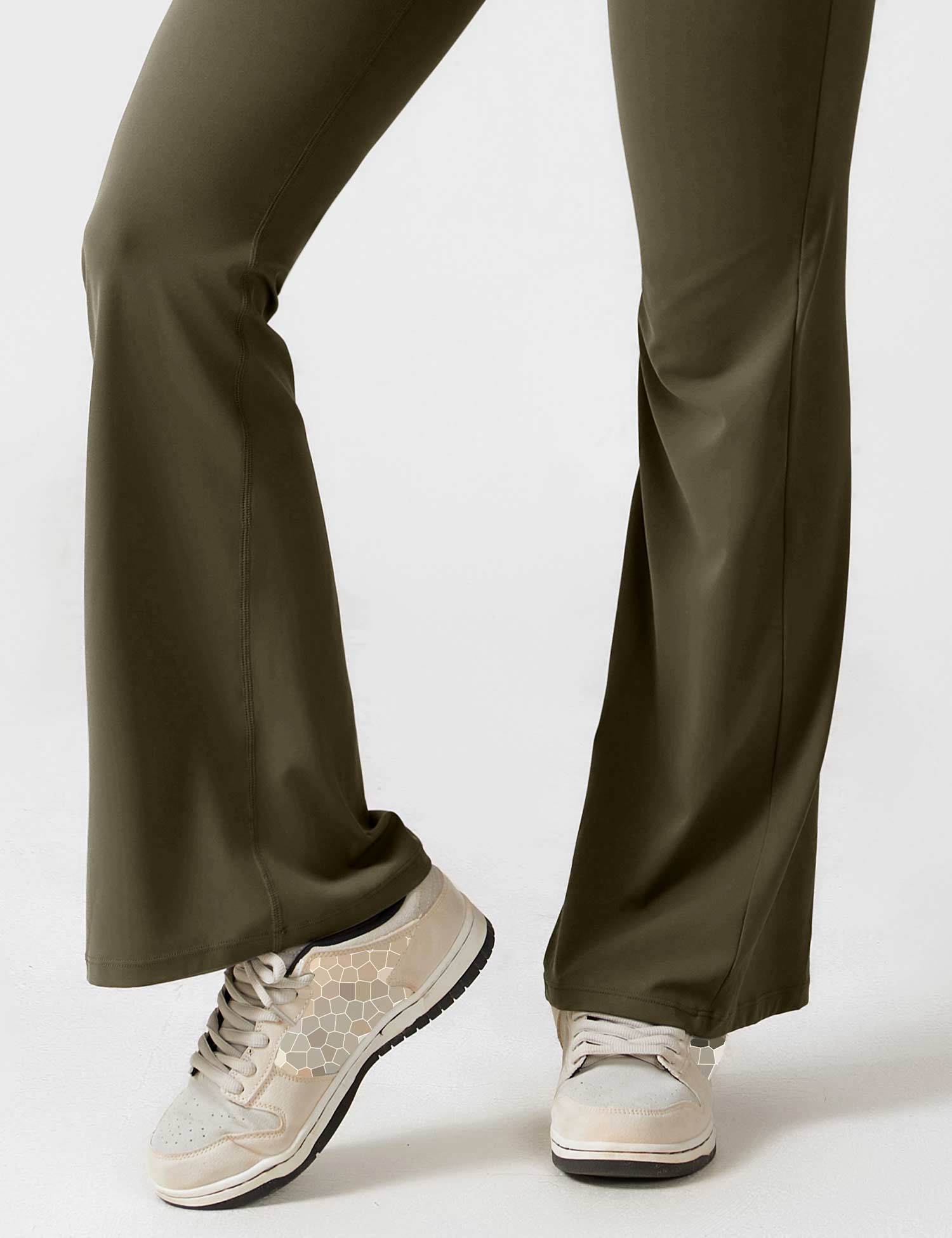 Aizza™ Flaunt With Confidence